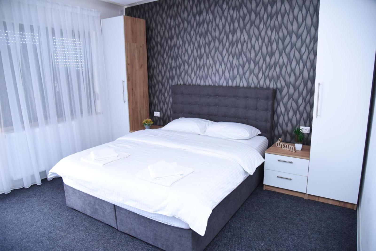 Vb Apartmani Prijedor Luaran gambar