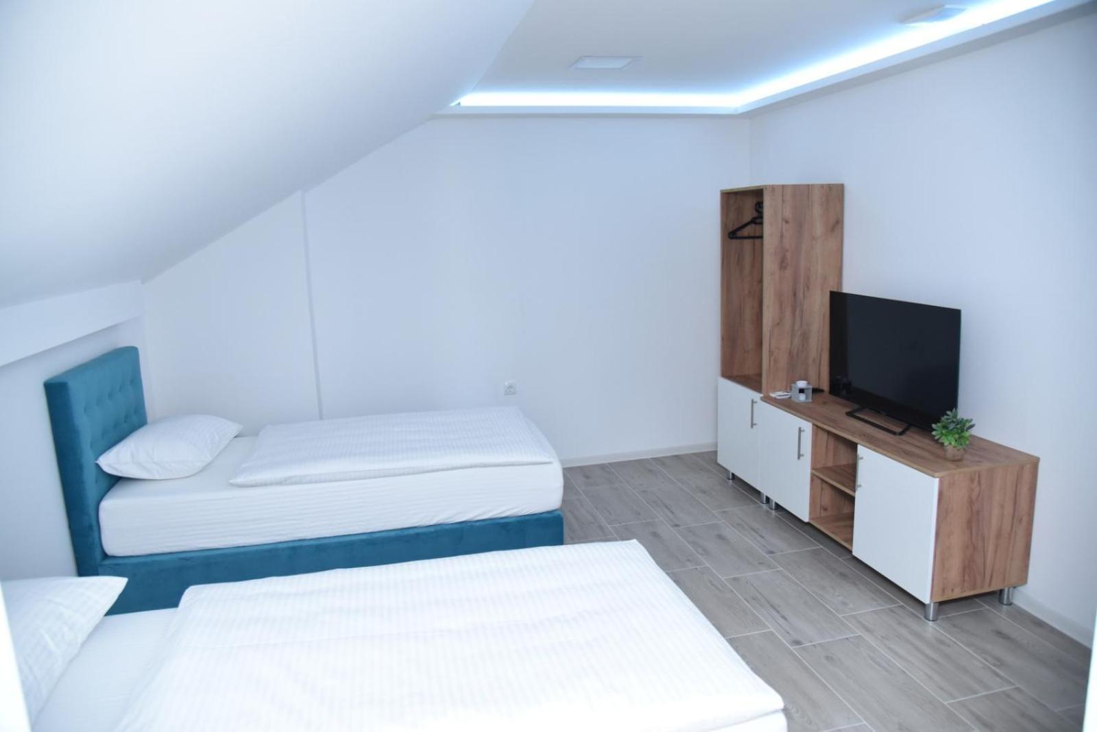 Vb Apartmani Prijedor Luaran gambar