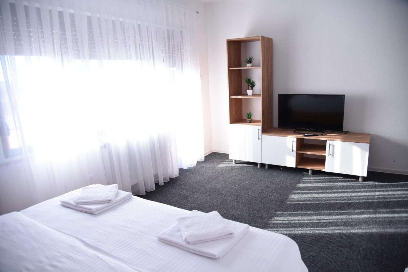 Vb Apartmani Prijedor Luaran gambar